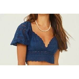 NWT Altar’d State eyelet cotton puff sleeve crop top L